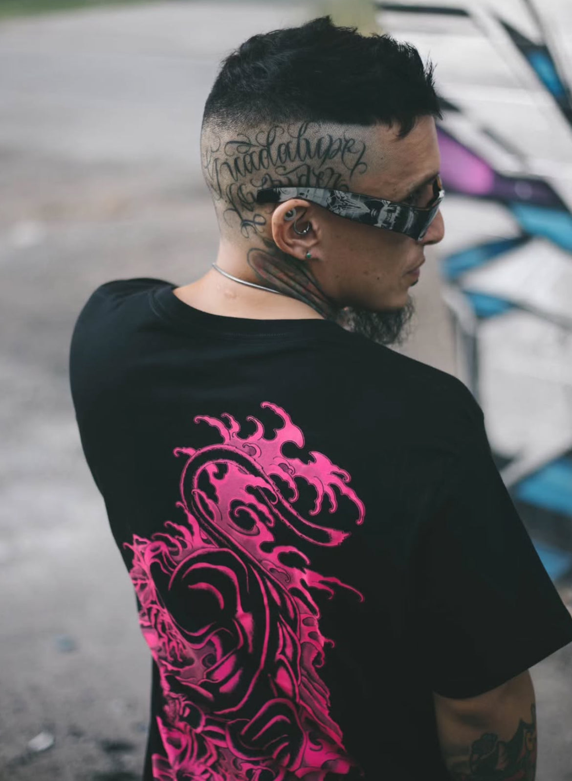 PANTERA ROSA / colab con Todoenllamastattoing ( CDMX) polera negra