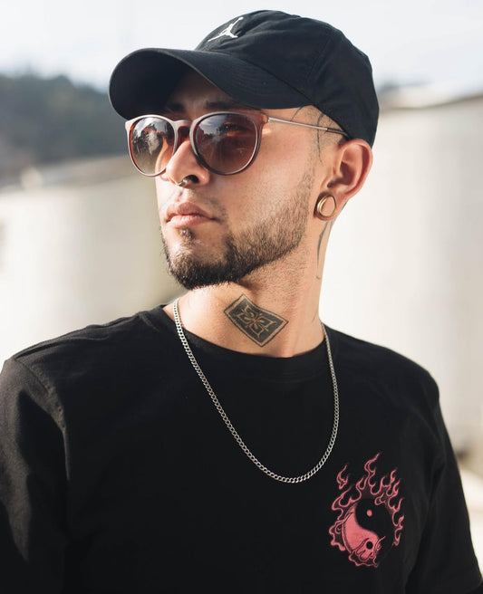 PANTERA ROSA / colab con Todoenllamastattoing ( CDMX) polera negra